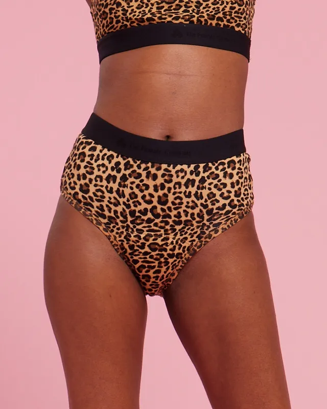the-female-company-extra-strong-high-waist-2-0-seamless-period-panty image 1