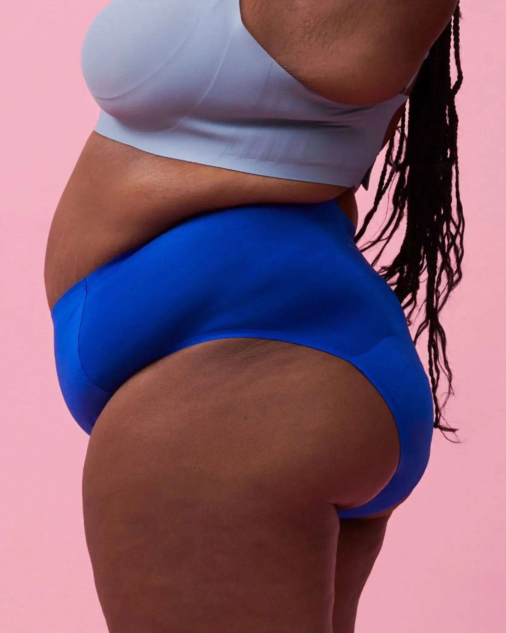 the-female-company-ultra-strong-high-waist-seamless-curve-period-panty image 3