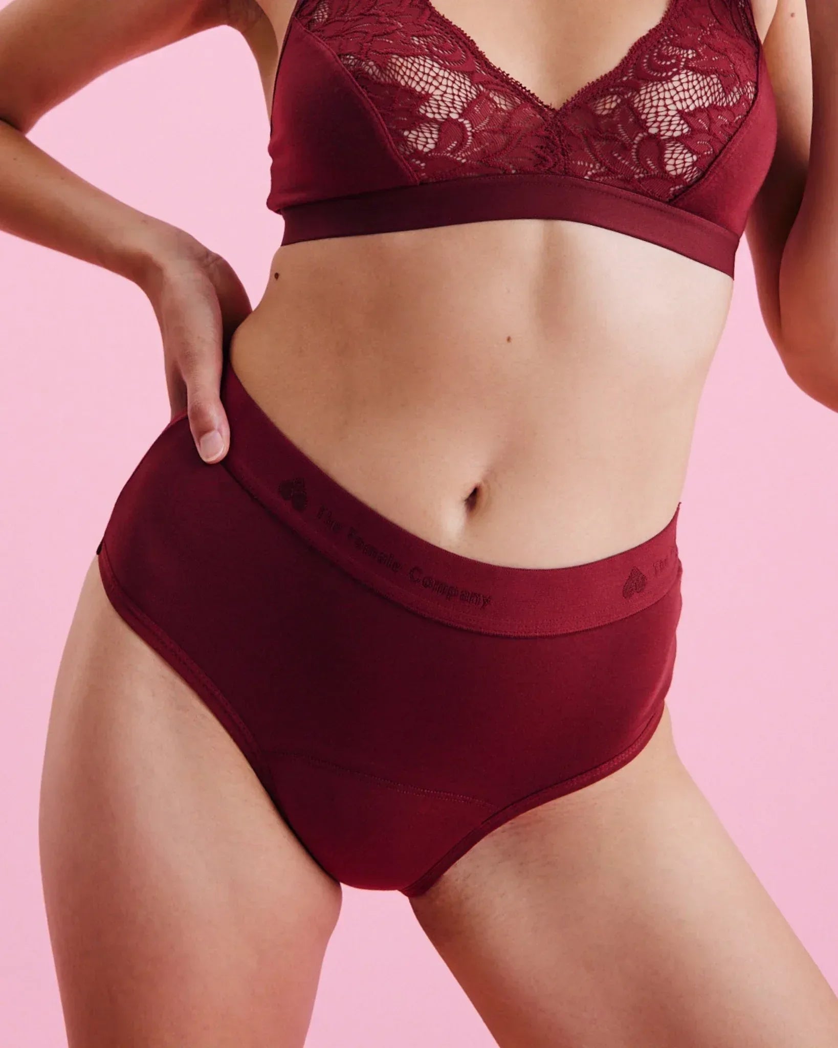 the-female-company-period-panty-high-waist-ultra-strong-cherry image 6