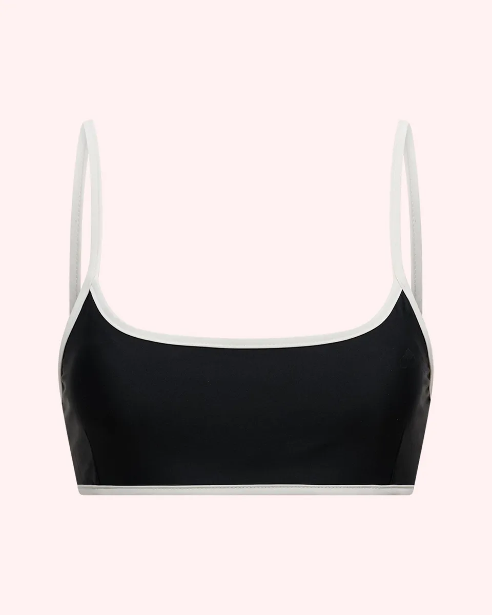 the-female-company-bikinitop-triangle-leo-perioden-bikini-top image 1