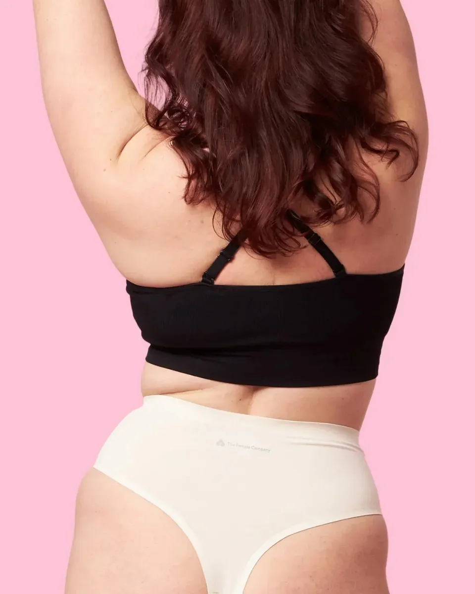 the-female-company-high-waist-tanga-seamless-medium-offwhite image 1