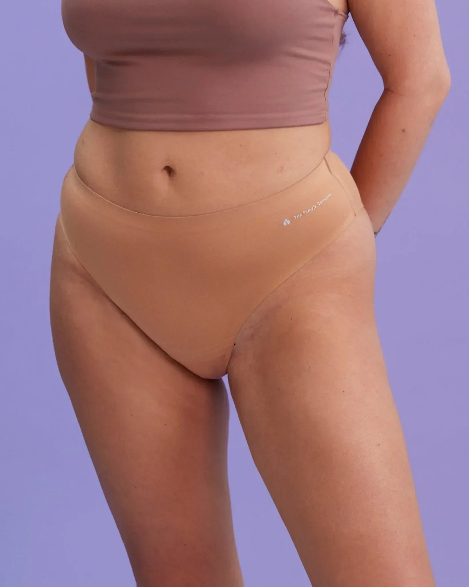 the-female-company-light-daysics-slip-seamless-ausfluss-slip image 3