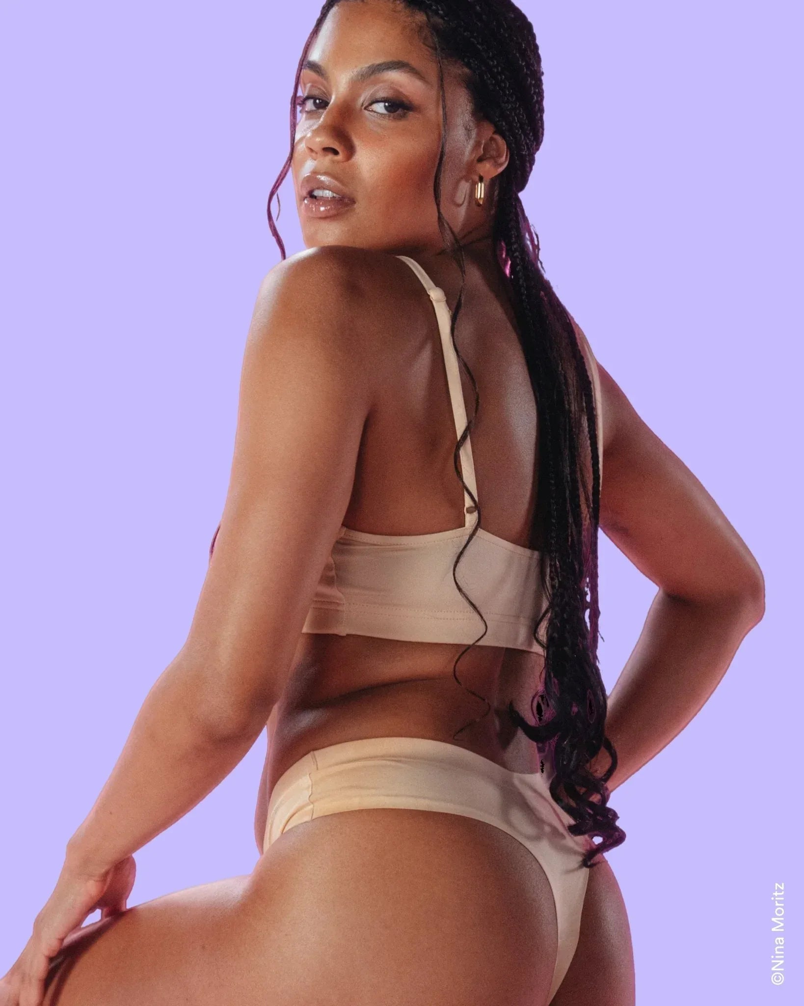 the-female-company-daysics-light-tanga-seamless-sand-ausfluss image 8