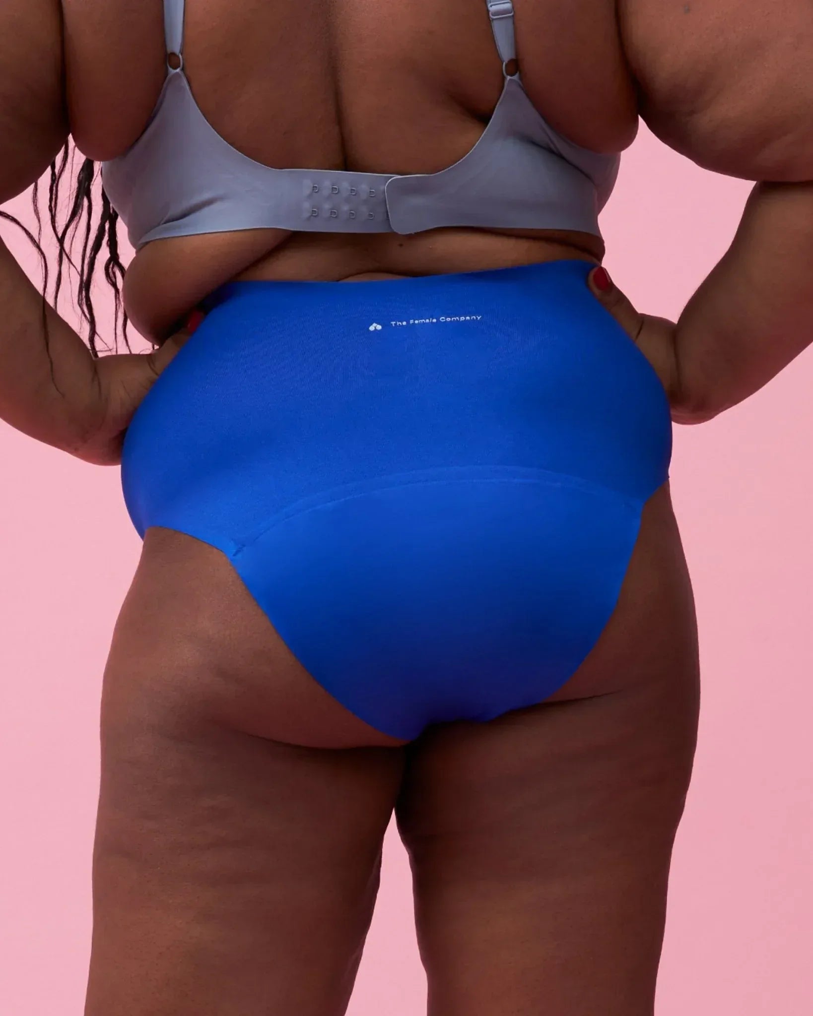 the-female-company-ultra-strong-high-waist-seamless-curve-period-panty image 4