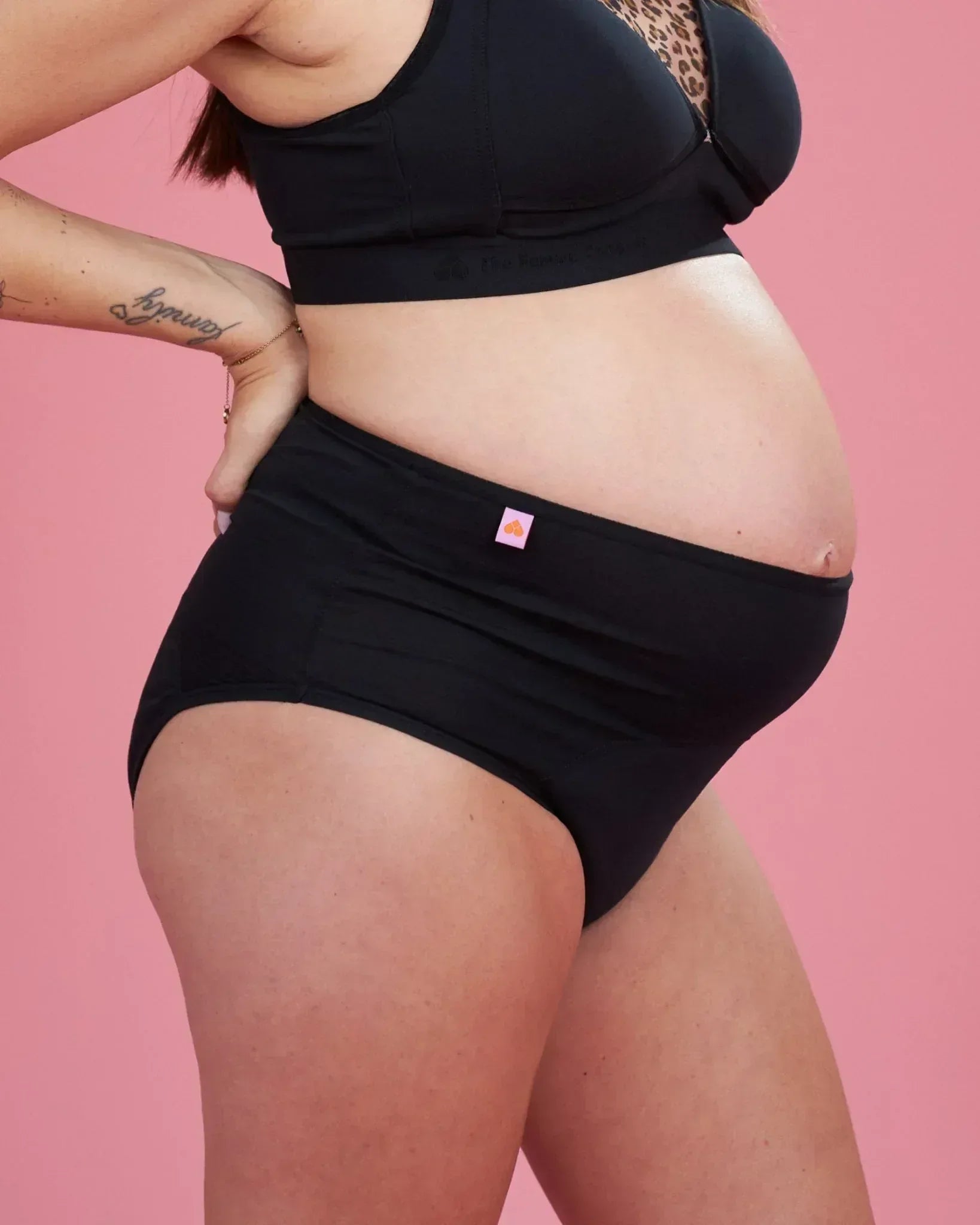 the-female-company-mammapanty-wochenbettunterw-sche-highwaist image 5