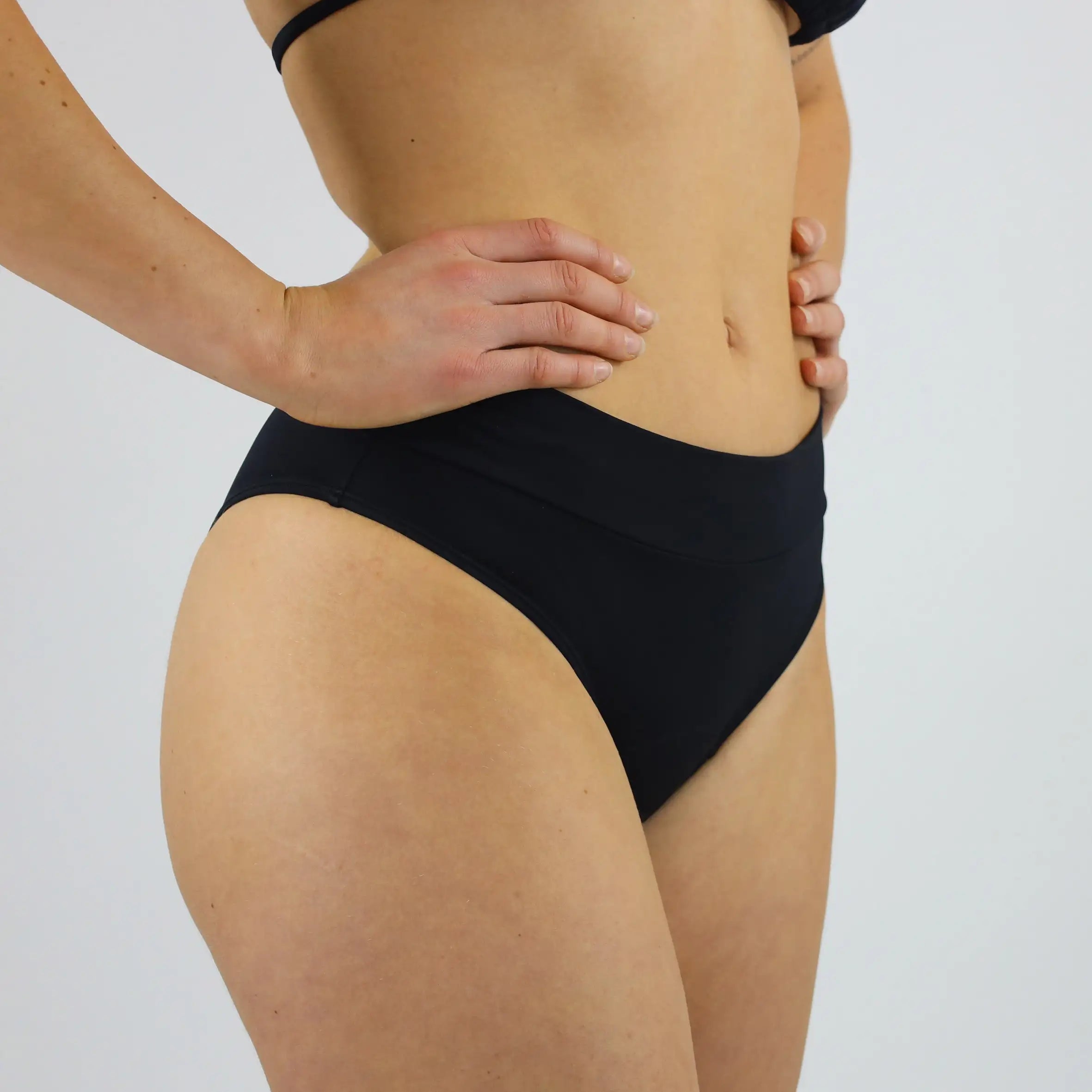mylily-bikini-hose-basic-slip-schwarz image 3