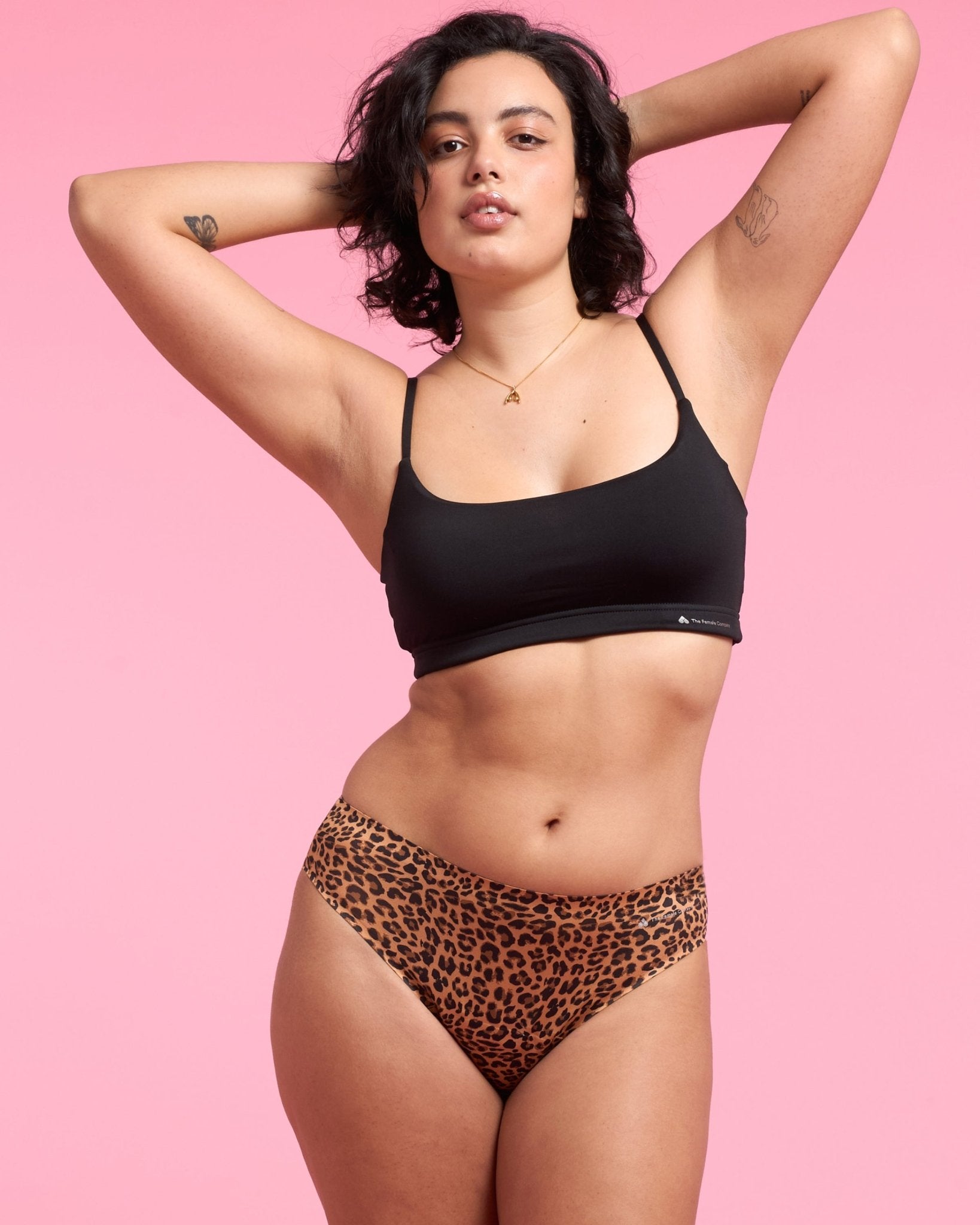 the-female-company-extra-strong-slip-seamless-leo-sienna-naked image 5