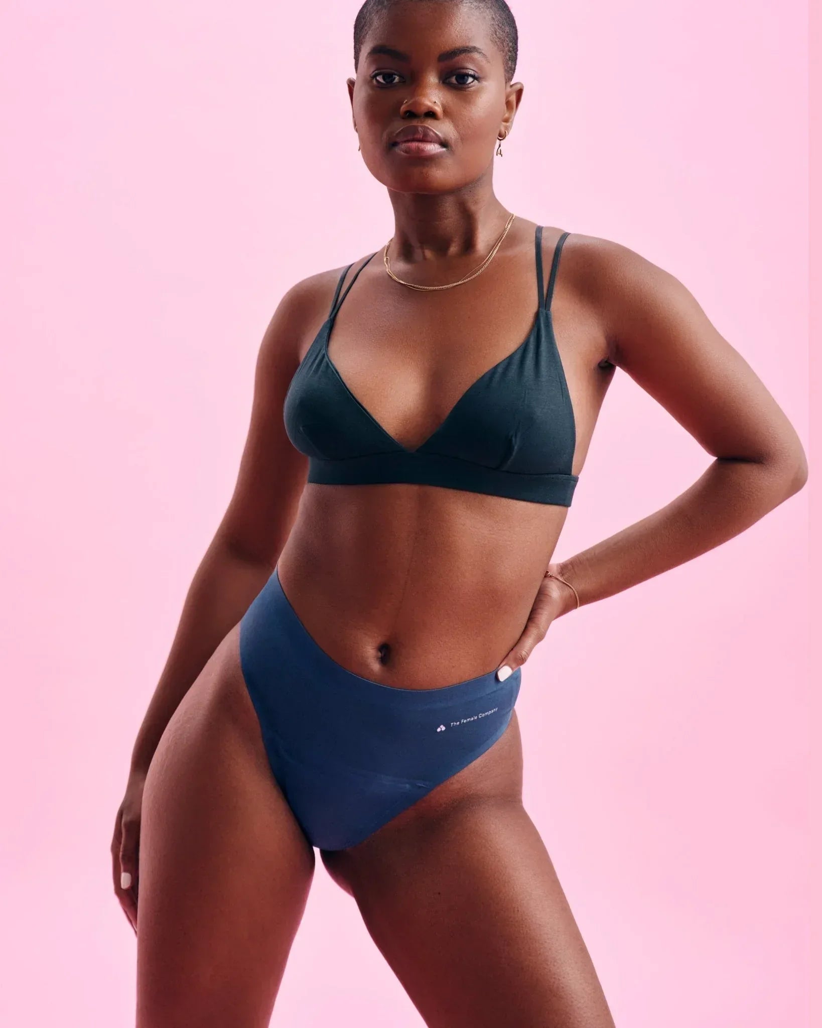 the-female-company-seamless-tanga-medium-strong-peacock image 2