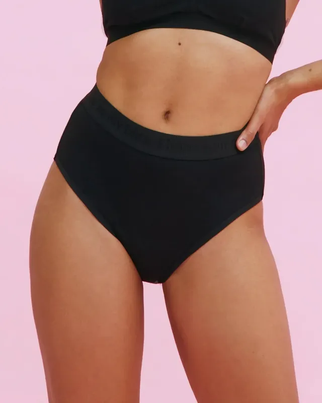 the-female-company-high-waist-1-0-seamless-period-panty-medium-schwarz image 1