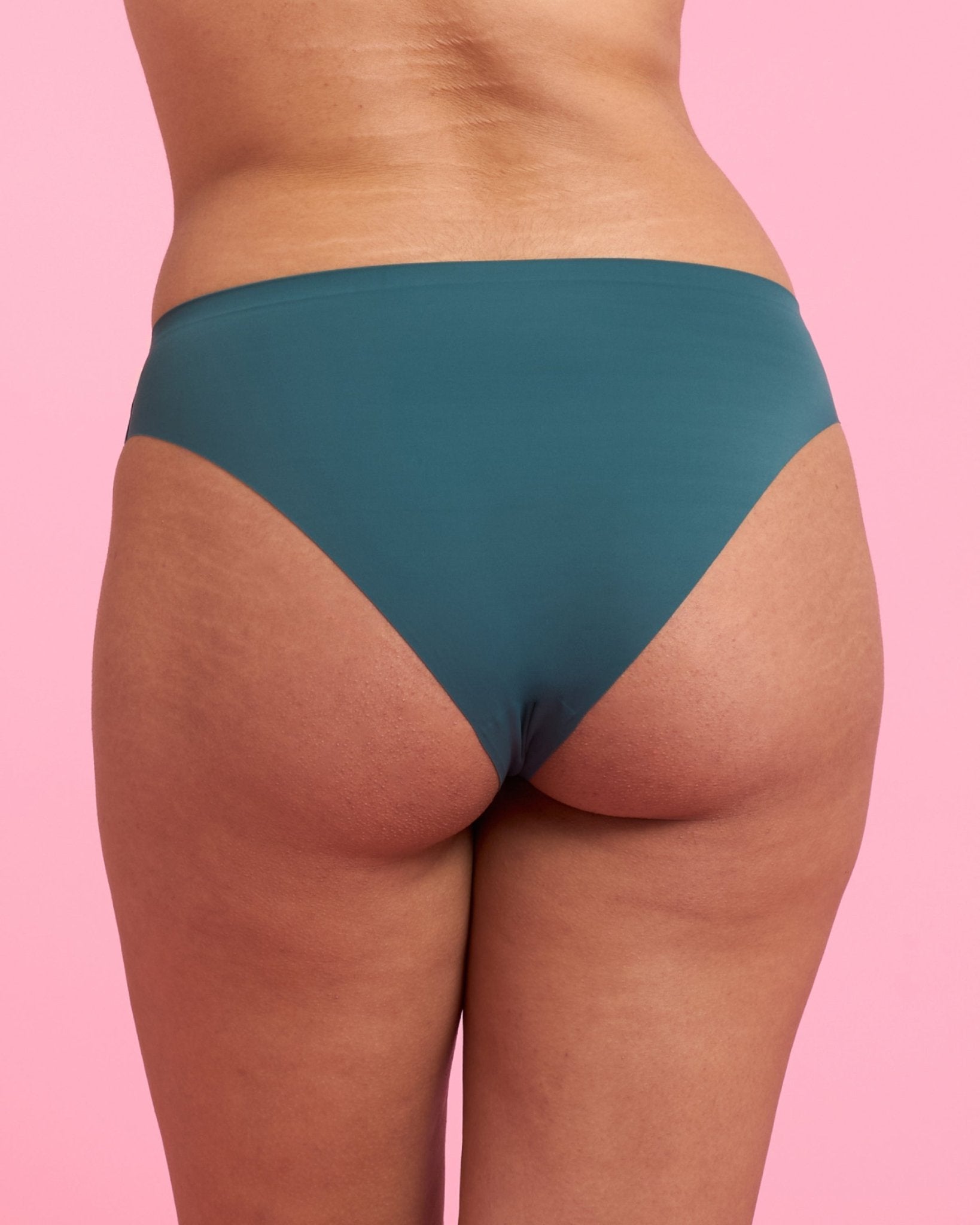 the-female-company-seamless-slip-empowered-evergreen-normale-unterw-sche image 5