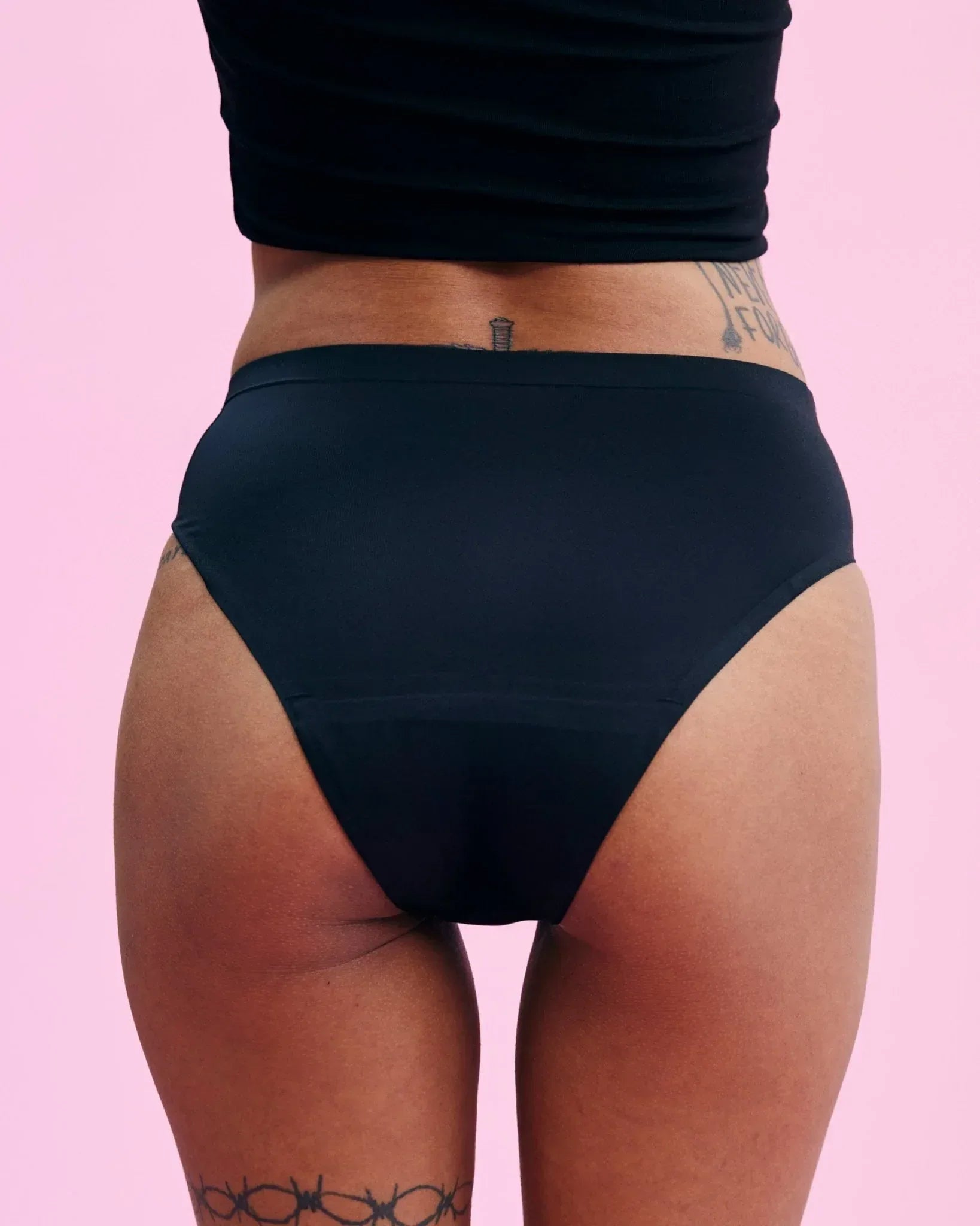 the-female-company-ultra-strong-slip-seamless-schwarz image 8