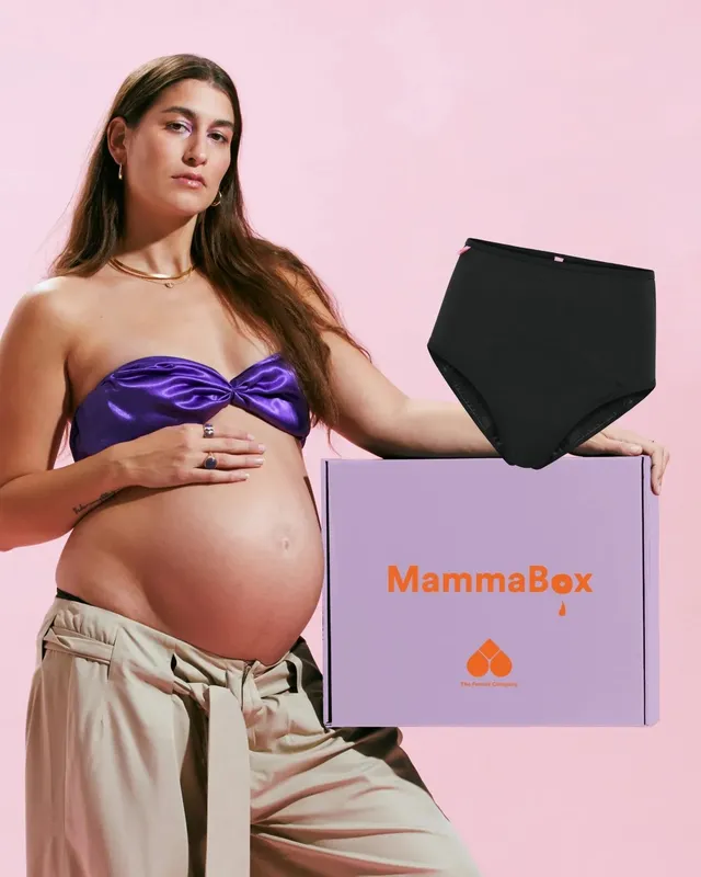 the-female-company-mammabox-after-birth-schwarz-wochenbett-set image 1