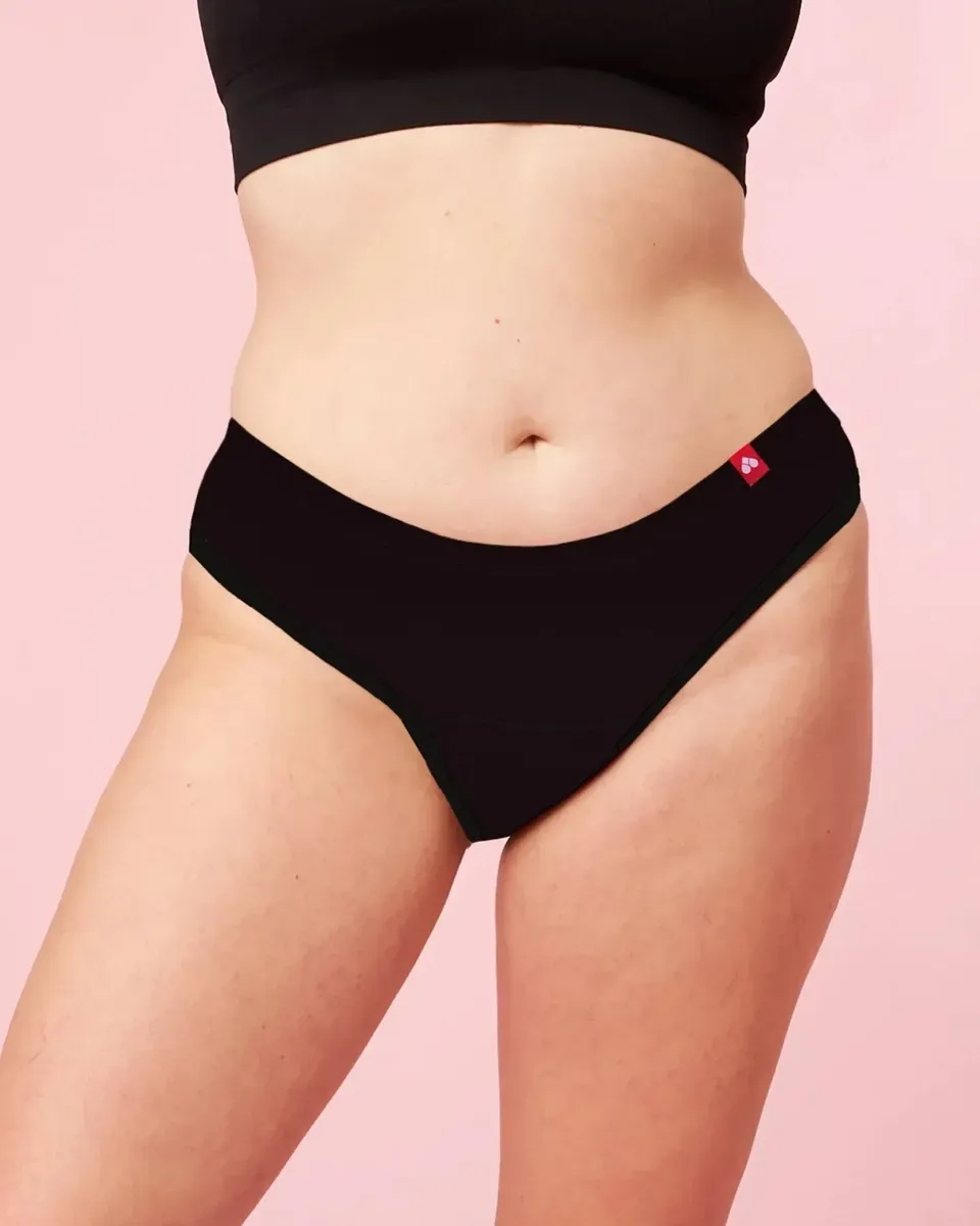 the-female-company-basics-periodenslip-medium-extra-strong-bio-baumwolle-schwarz image 1