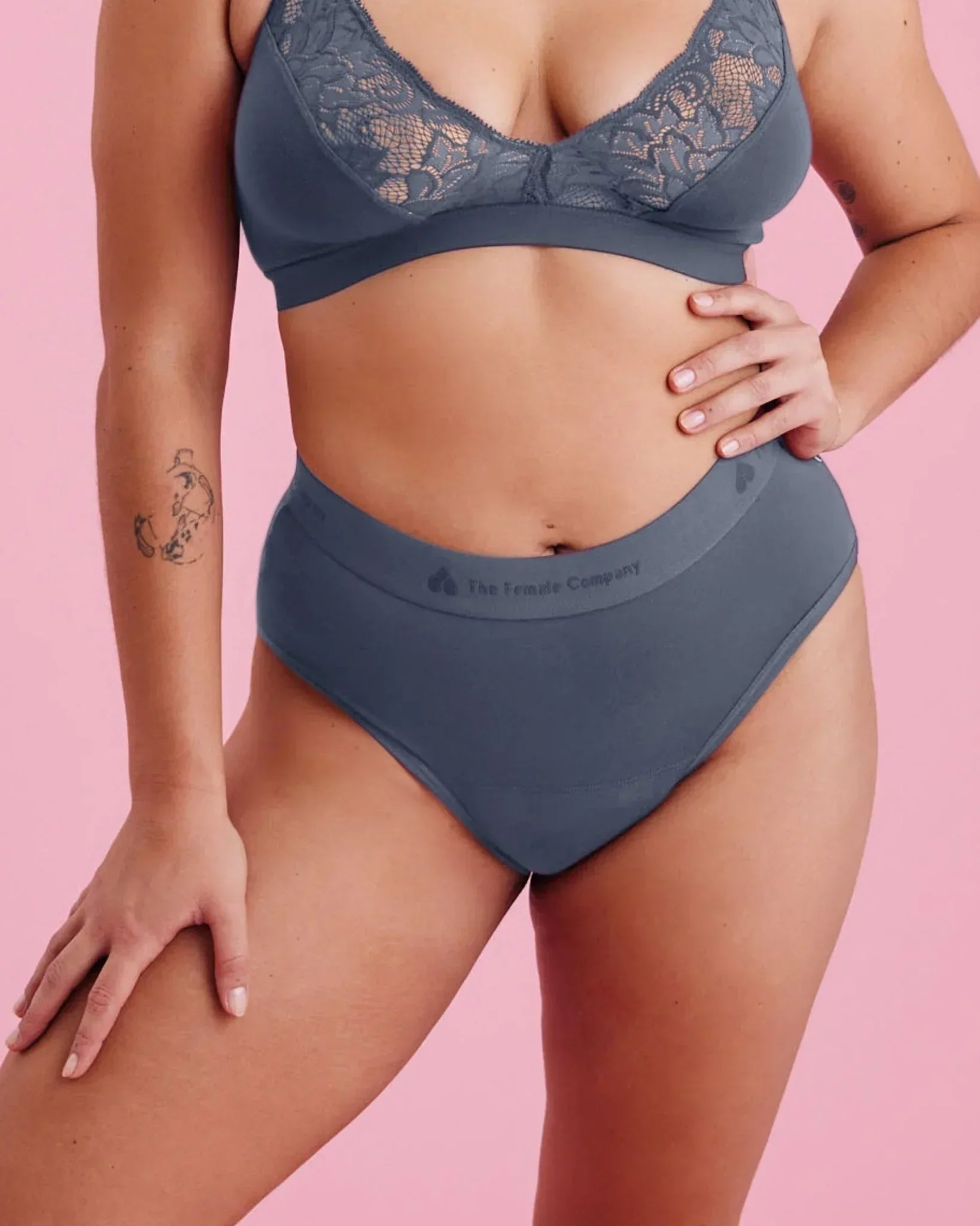 the-female-company-extra-strong-high-waist-seamless-period-panty image 5